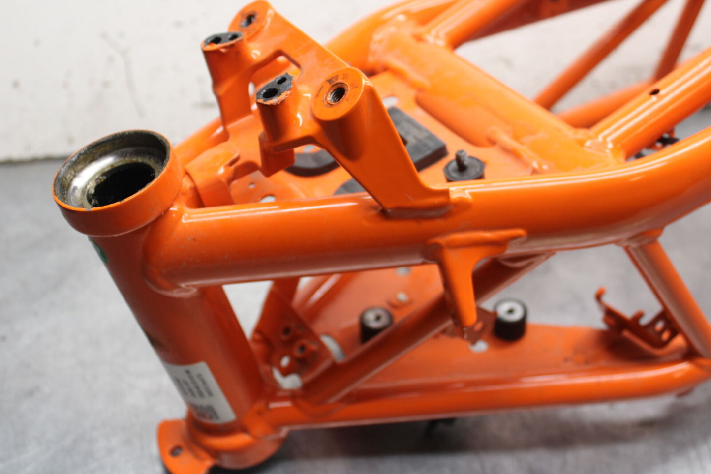 17-24 KTM 390 DUKE FRAME CHASSIS BB734