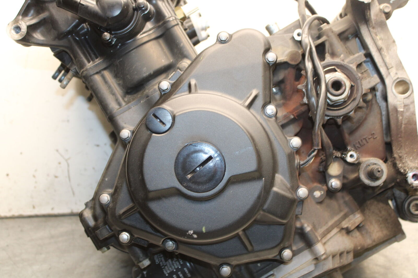 19-22 KAWASAKI Z400 ENGINE MOTOR BB738