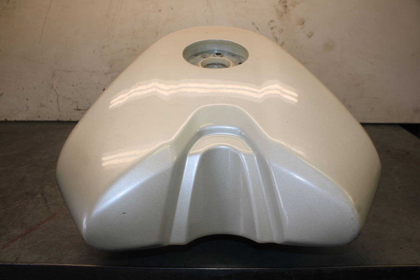 12-13 DUCATI STREETFIGHTER 848 GAS TANK FUEL CELL PETROL RESERVOIR BB705
