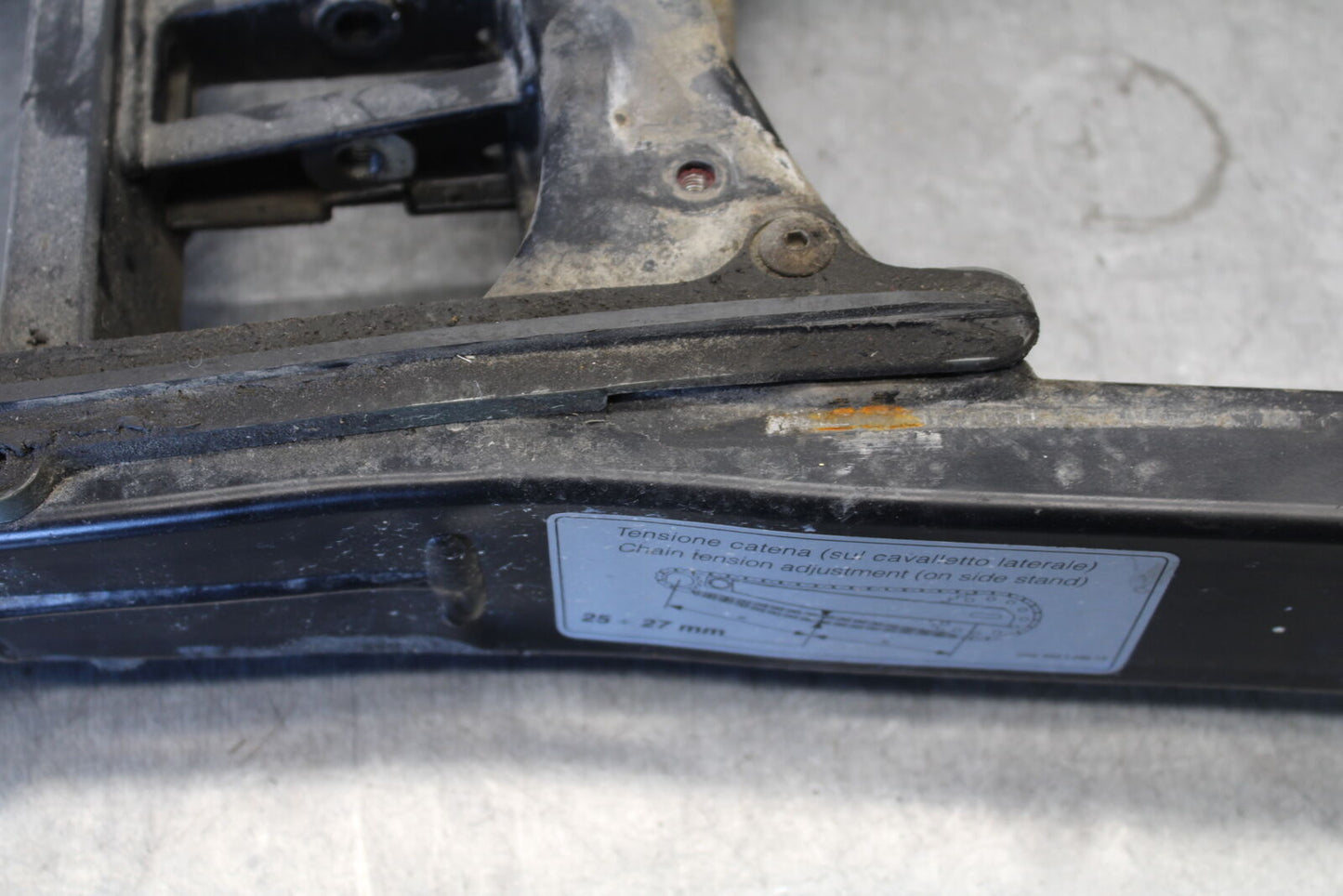 06-07 DUCATI MONSTER 695 REAR SWINGARM BACK SUSPENSION SWING ARM BB674