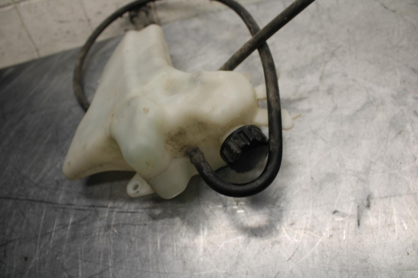 17 KAWASAKI VERSYS_X 300 COOLANT WATER TANK RESERVOIR BOTTLE BB504