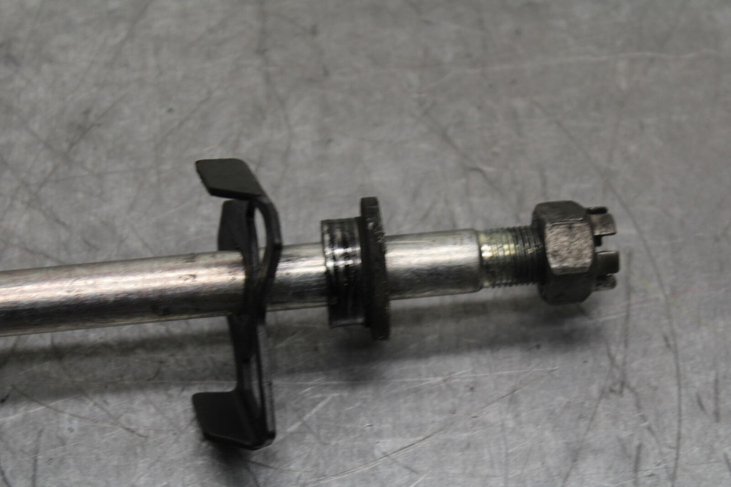 19-22 KAWASAKI Z400 REAR AXLE BACK WHEEL RIM PIVOT BOLT AXEL BB738