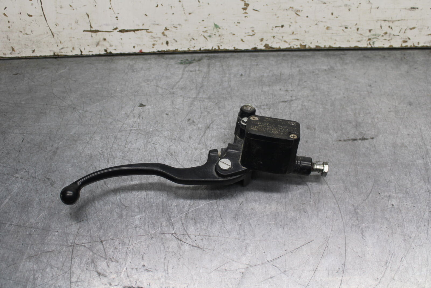 13-16 KTM 390 DUKE FRONT BRAKE MASTER CYLINDER w/ LEVER BB748