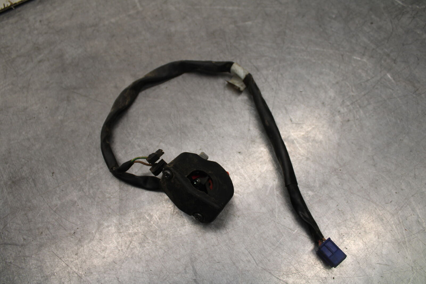 07-08 YAMAHA YZF R1 RIGHT CLIP ON HANDLE KILL OFF START SWITCH SWITCHES BB724
