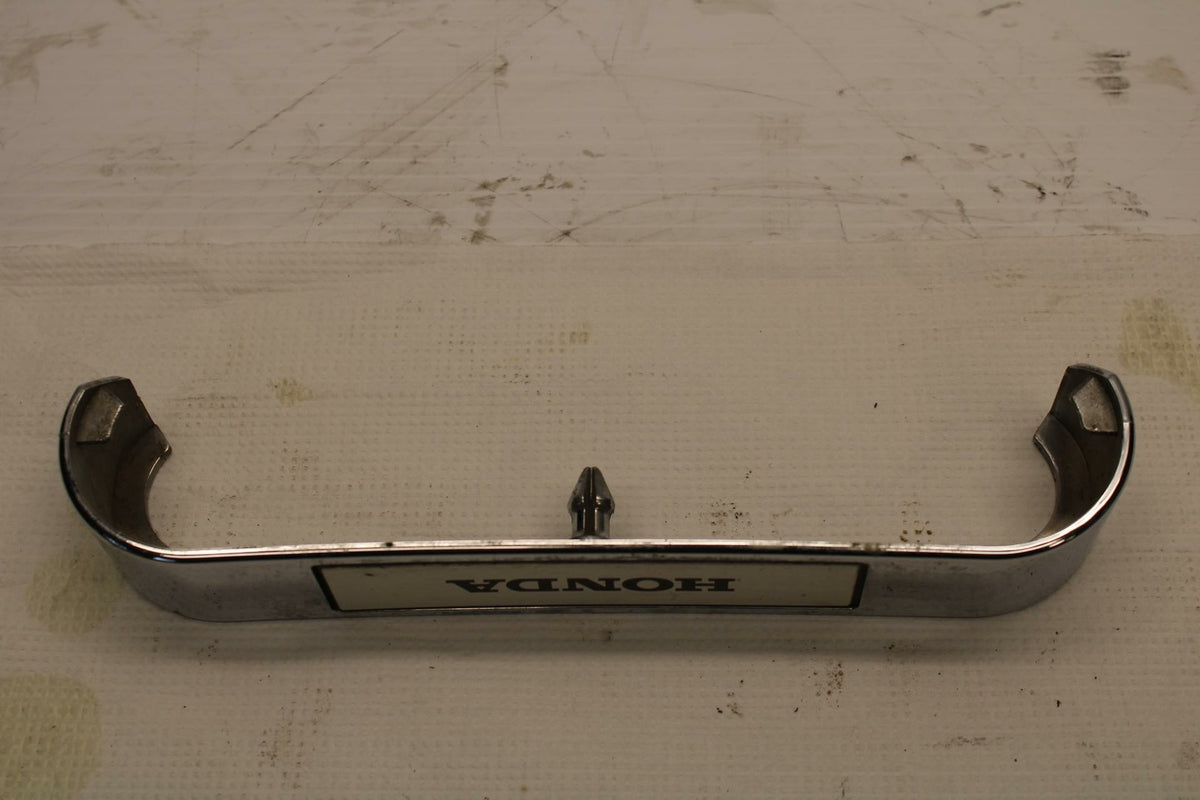 84-85 HONDA V30 MAGNA FRONT FORKS CLAMP LOWER TRIPLE TREE COVER BB251