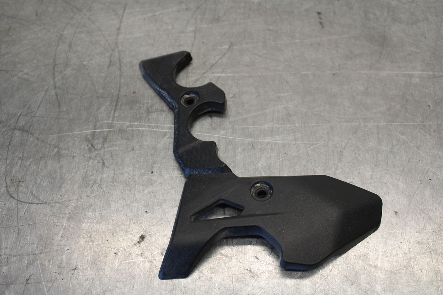 19-22 KAWASAKI Z400 LEFT FRAME SIDE COVER COWL PANEL TRIM BB708