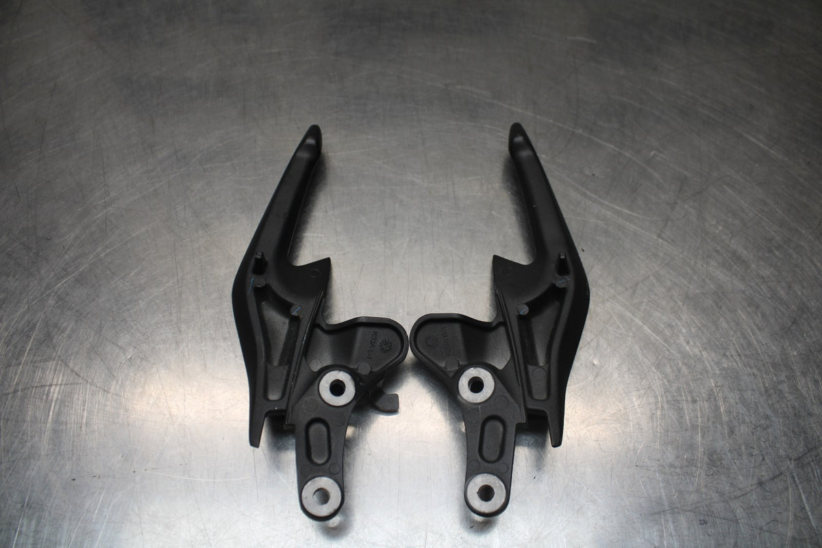 15-19 HONDA CBR300R PASSENGER REAR SEAT GRAB BAR HANDLE SET BB800
