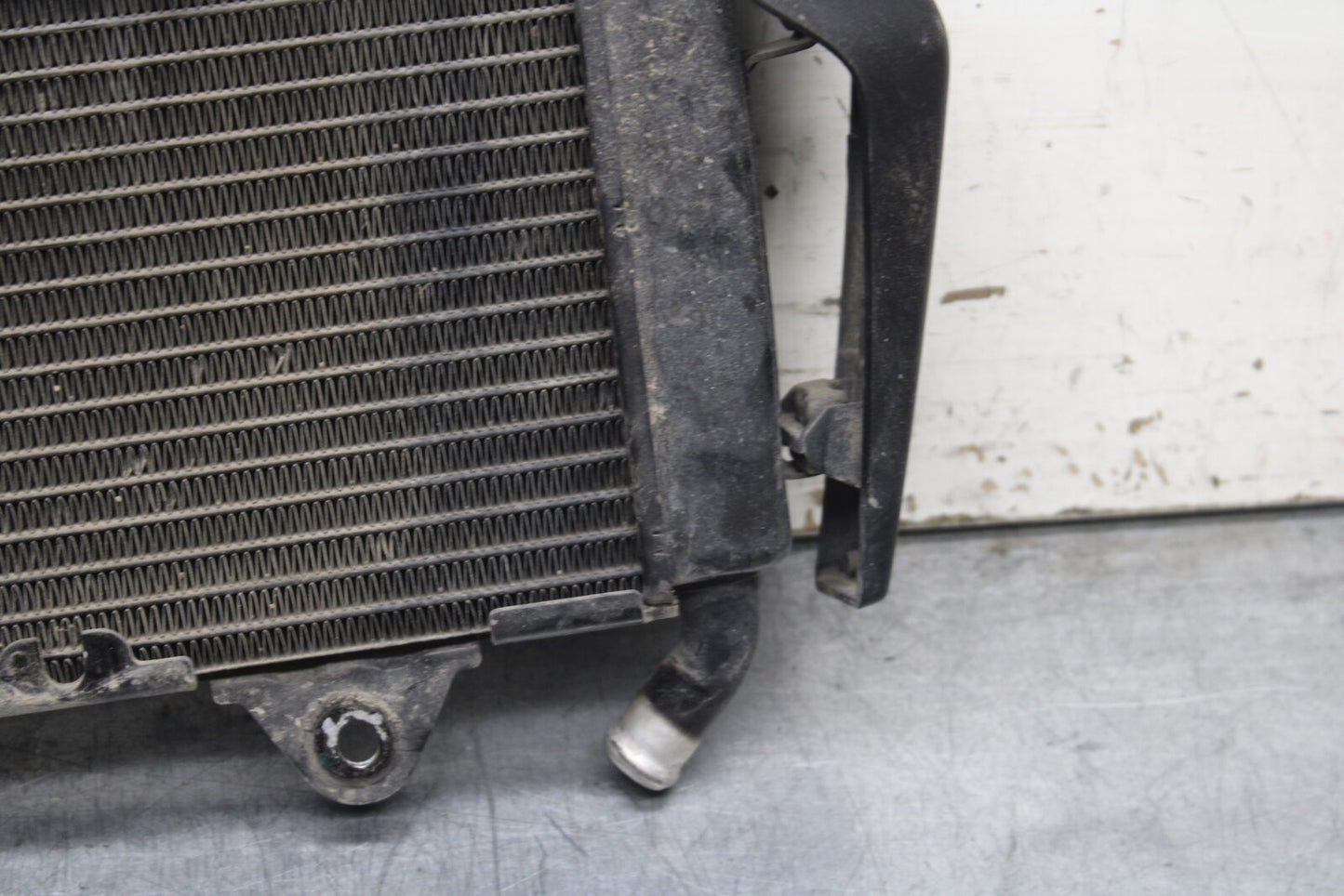 13-16 KTM 390 DUKE ENGINE RADIATOR MOTOR COOLER COOLING RADIATER BB748