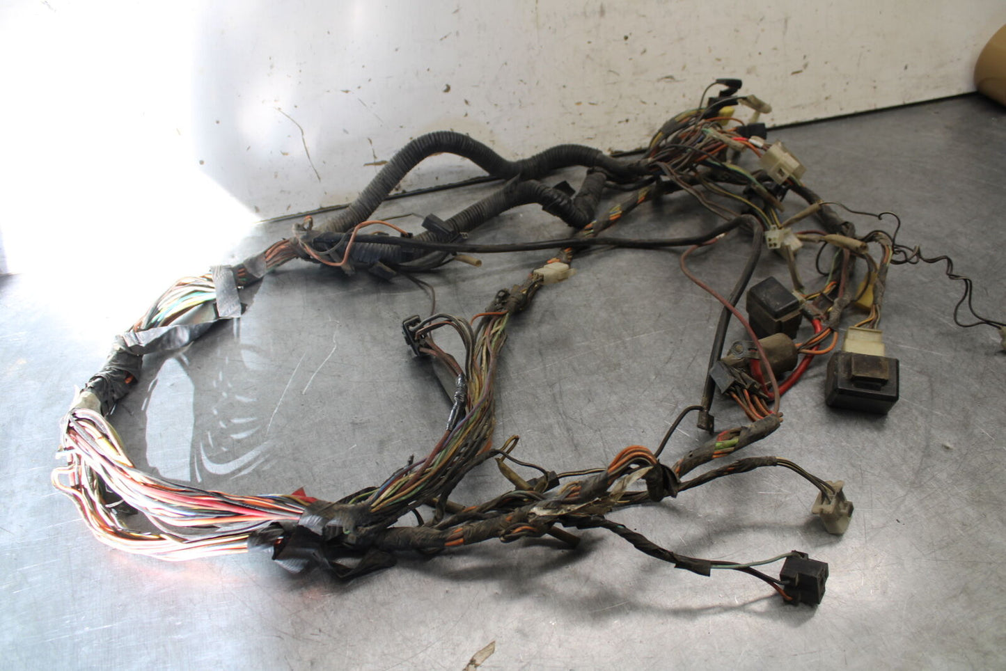 85-86 SUZUKI MADURA 1200 MAIN ENGINE WIRING HARNESS MOTOR WIRE LOOM BB691