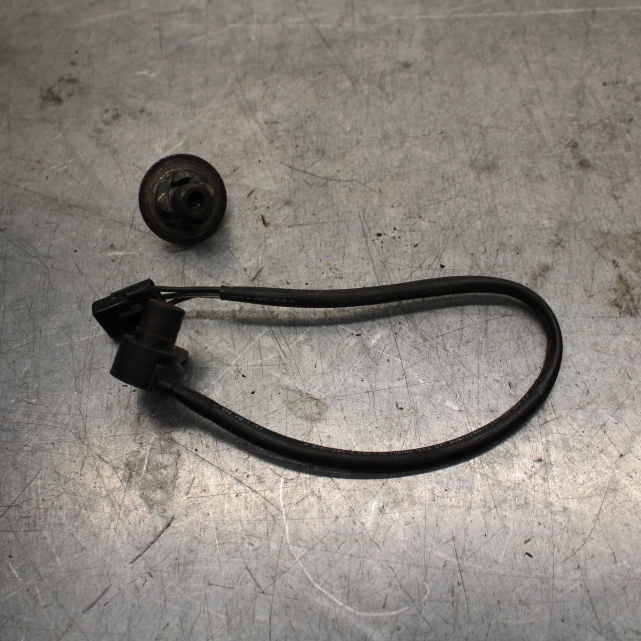 2002 Suzuki GSXR1000 SPEED SPEEDOMETER SENSOR 34990-35F00 BB73