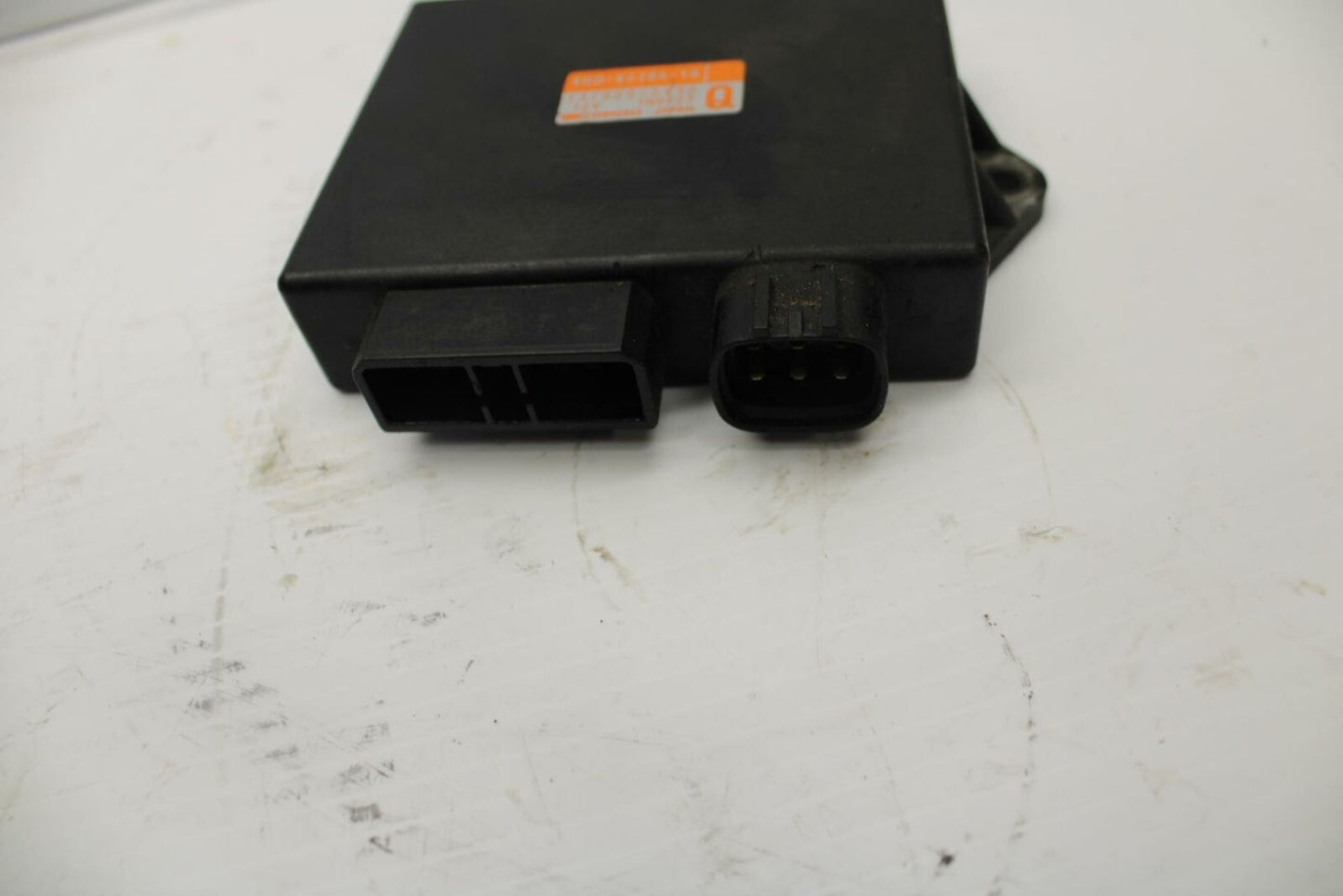 96 YAMAHA YZF750R ECU COMPUTER CONTROLLER UNIT BLACK BOX ECM CDI BB237