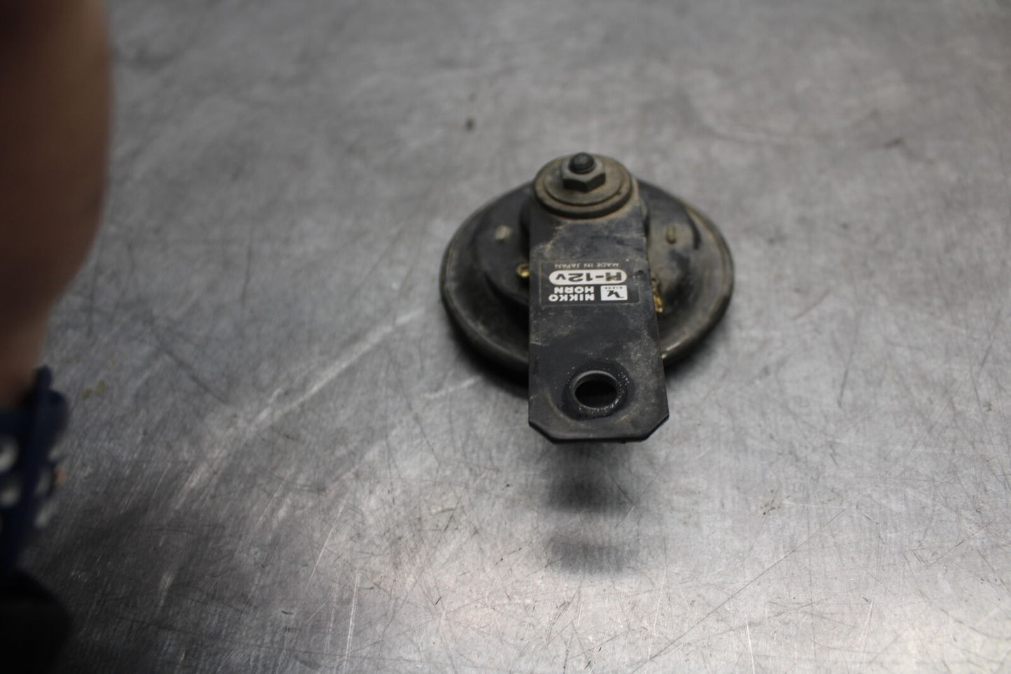 07-08 TRIUMPH DAYTONA 675 HORN SIGNAL T2500113 BB685
