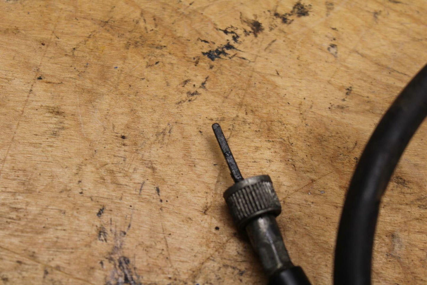 91-93 YAMAHA FZR1000 SPEEDOMETER DRIVE GEAR W/CABLE BB339