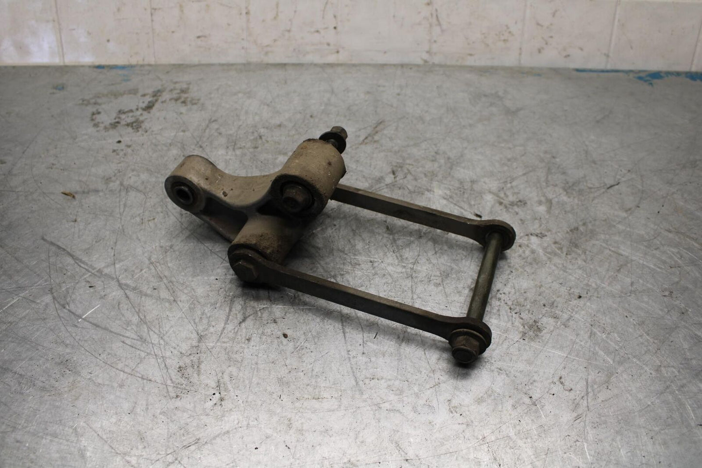 96-07 YAMAHA YZF600R REAR DOGBONE SHOCK LINKAGE LINK BB427 THUNDERCAT