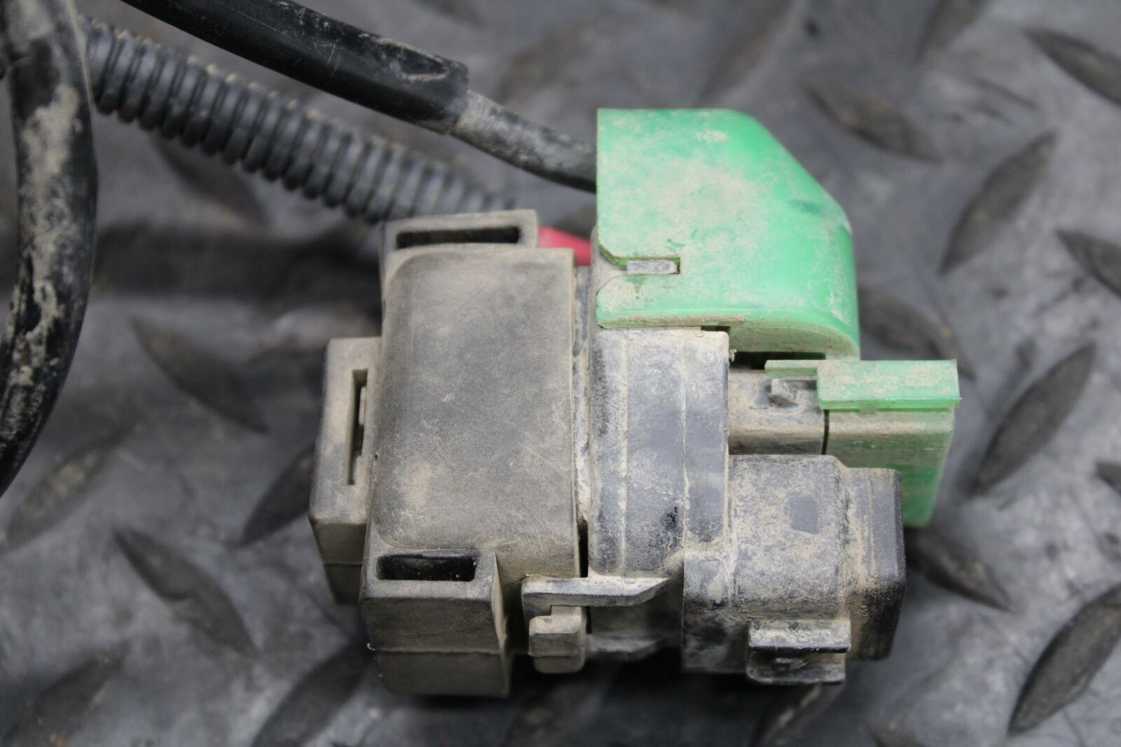 03-06 SUZUKI QUADSPORT Z400 ENGINE STARTER RELAY STARTING MOTOR SWITCH BB207