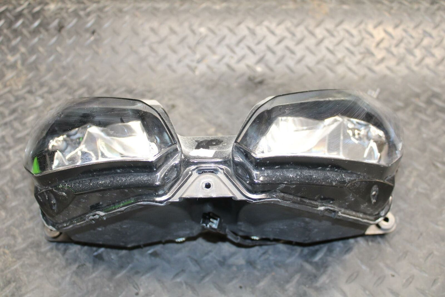 17 KAWASAKI NINJA 300 FRONT HEADLIGHT HEAD LIGHT LAMP BB215