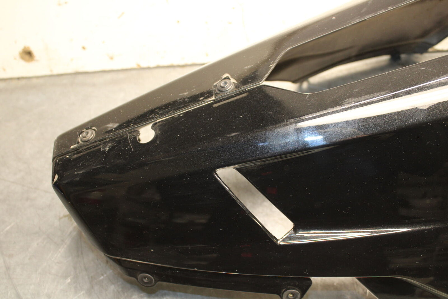 08-13 DUCATI 848 EVO LOWER BOTTOM BELLY FAIRING COWL BB667