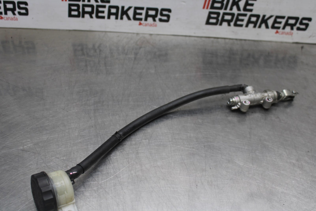 12 KAWASAKI NINJA 650 EX650E REAR BACK BRAKE MASTER CYLINDER W RESERVOIR BB926