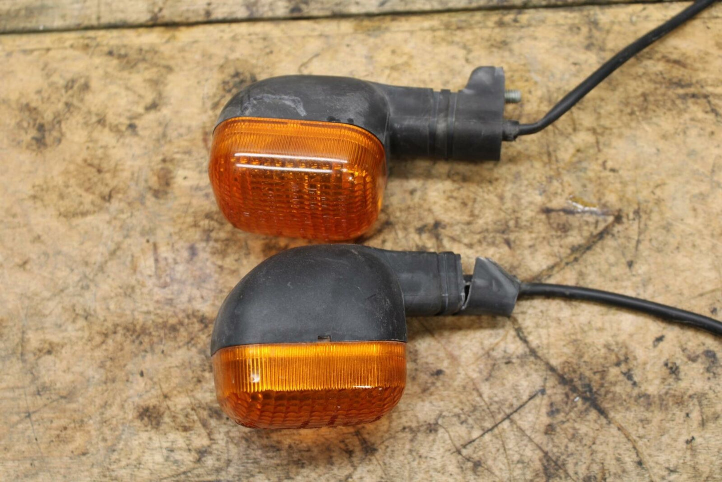04-07 DUCATI ST3 REAR LEFT RIGHT TURN SIGNALS LIGHT INDICATORS BB347