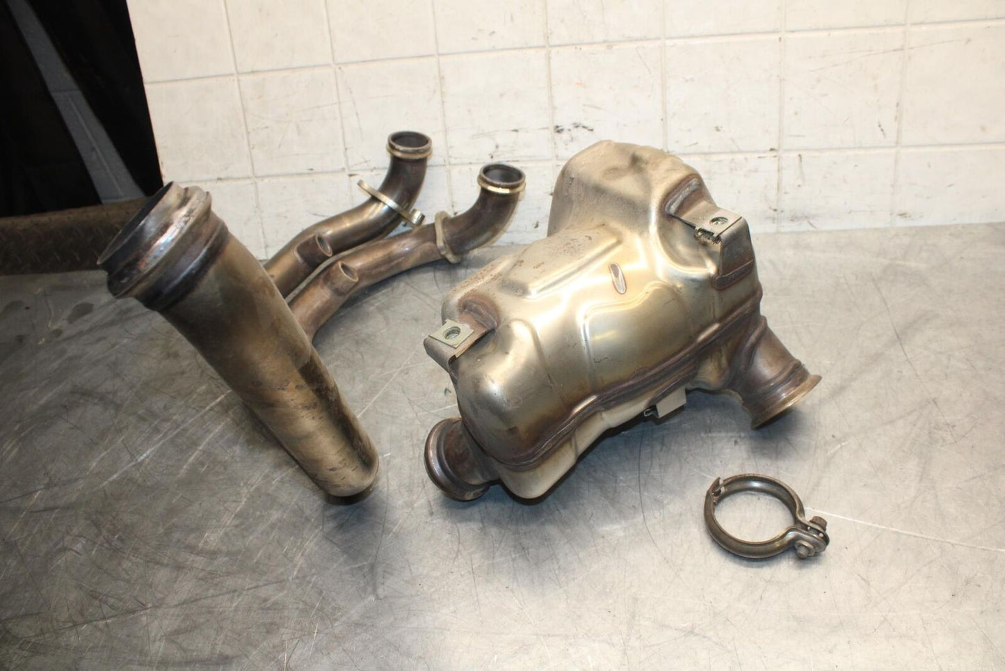 22 KTM 890 ADVENTURE EXHAUST HEADER PIPES MANIFOLD CAT BB514