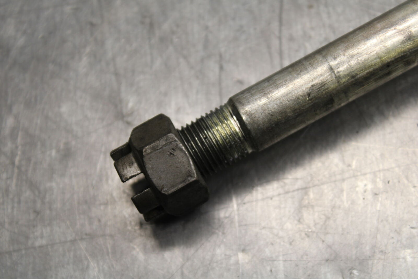 19-22 KAWASAKI Z400 REAR AXLE BACK WHEEL RIM PIVOT BOLT AXEL BB738