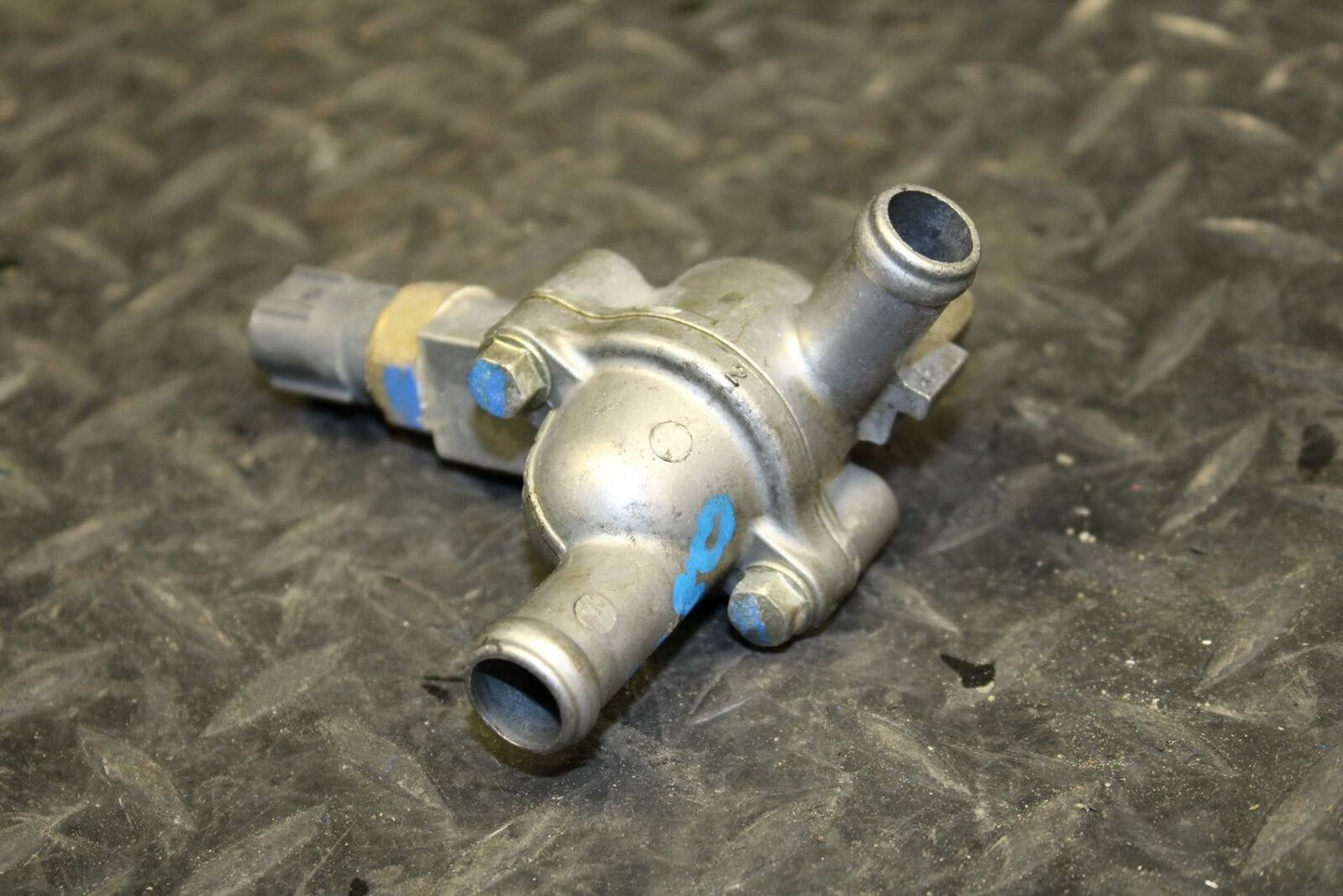 08 HONDA CBR125R THERMOSTAT HOUSING BB180