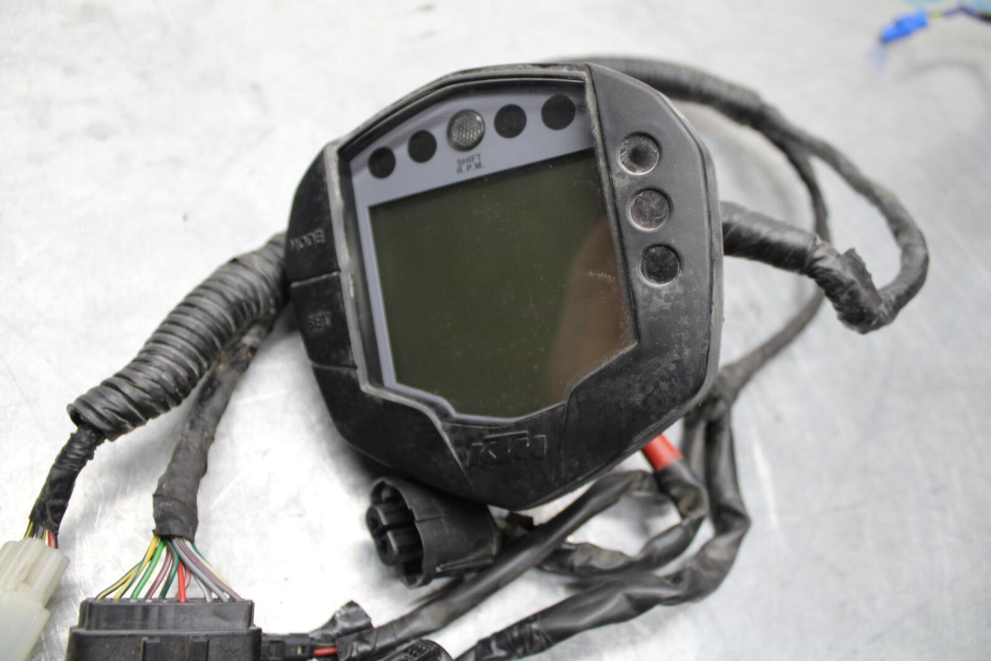 18 KTM RC 390 SPEEDO TACH GAUGES DISPLAY CLUSTER SPEEDOMETER TACHOMETER BB442