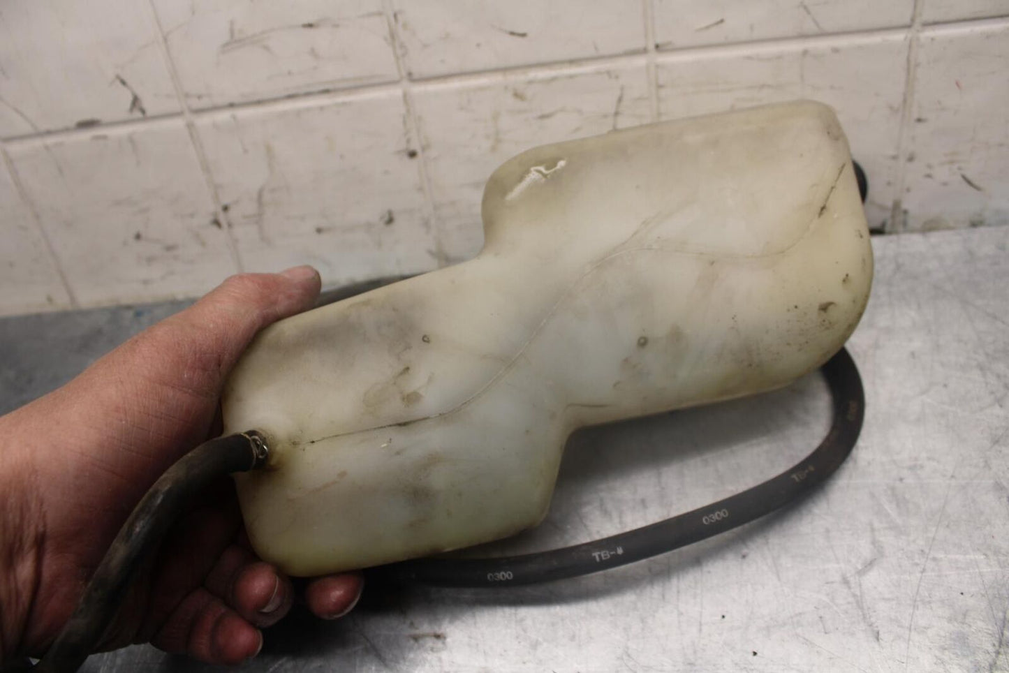 00-01 HONDA RVT1000R SP1 RC51 COOLANT WATER TANK RESERVOIR BOTTLE BB461