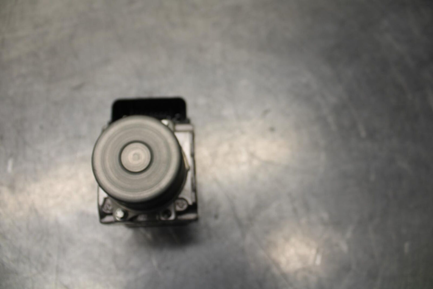 23-24 KAWASAKI ZX4R ZX 4RR ZX 4 RR ZX4 RR ABS PUMP UNIT MODULE BB610