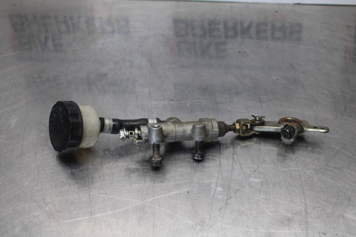 03-08 KAWASAKI VULCAN 1600 REAR BACK BRAKE MASTER CYLINDER W RESERVOIR BB196