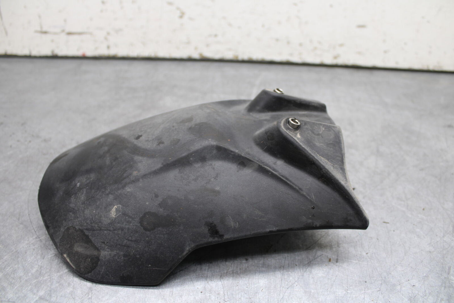 21-24 KTM 890 ADVENTURE R REAR BACK WHEEL TIRE HUGGER FENDER BB723