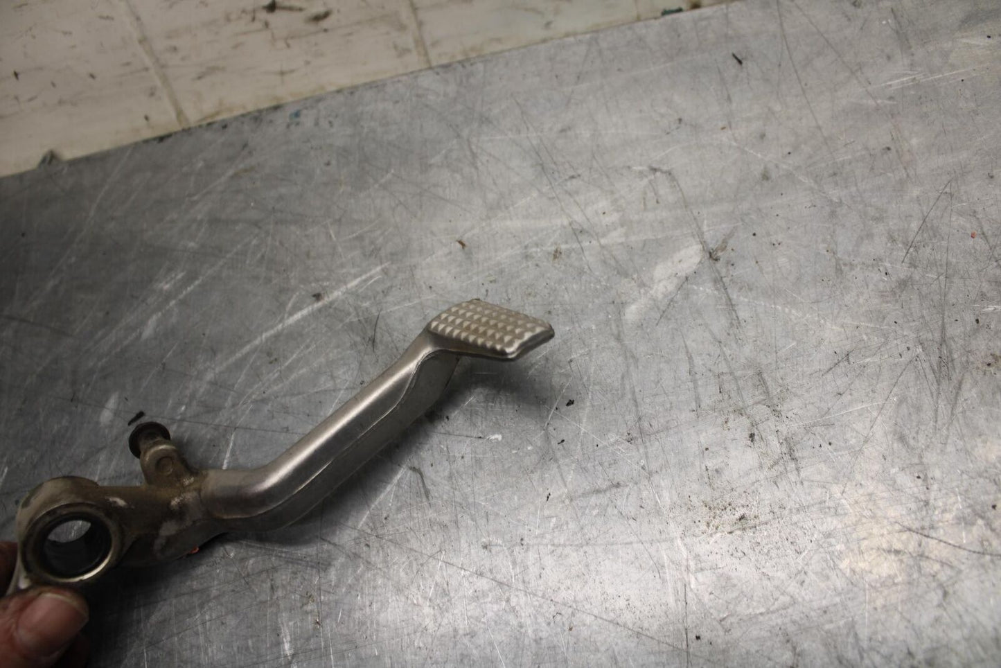 03 KAWASAKI ZX12R RIGHT REARSET BRAKE FOOT PEDAL BB472