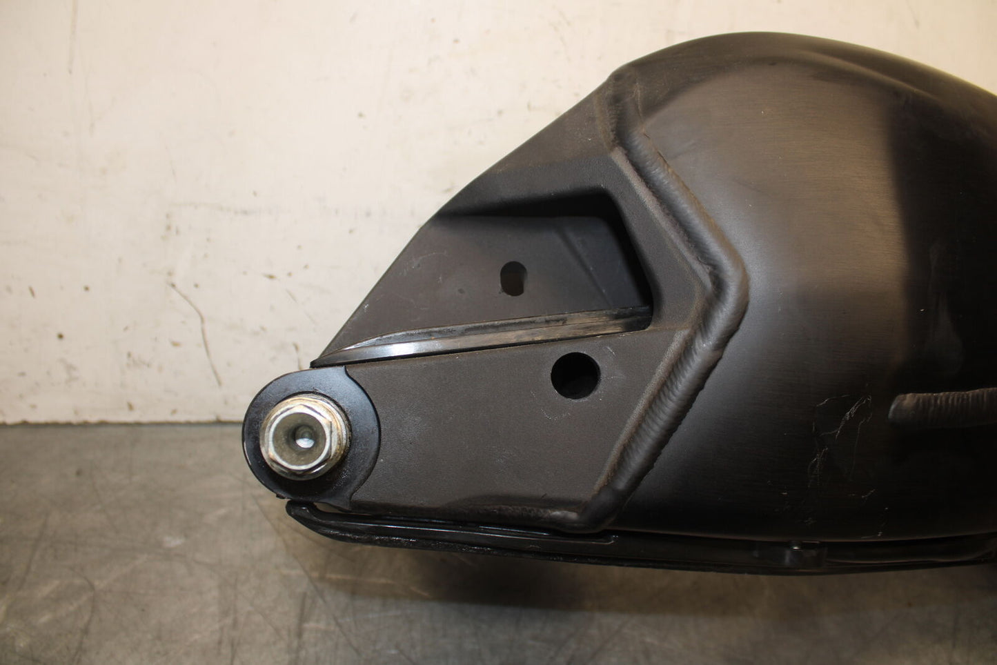07-08 DUCATI 1098 REAR SWINGARM BACK SUSPENSION SWING ARM BB705