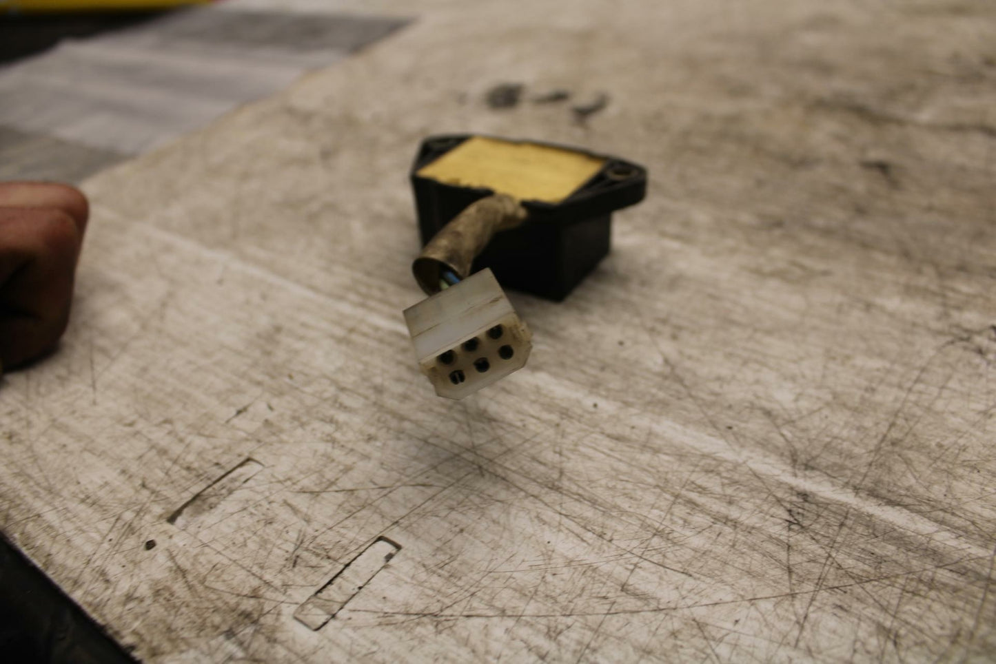 80-81 YAMAHA XS1100 SPECIAL RESERVE LIGHT DEVICE BB377