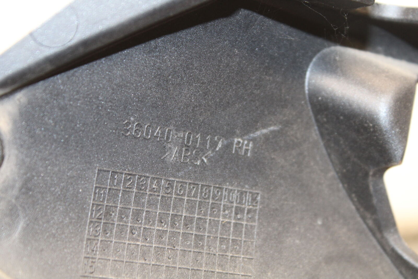 12-17 KAWASAKI ER-6N Z650 RIGHT REAR BACK TAIL FAIRING COWL SHROUD BB709