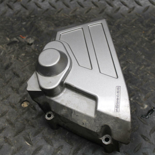 03 SUZUKI SV650S ENGINE SPROCKET COVER BB219