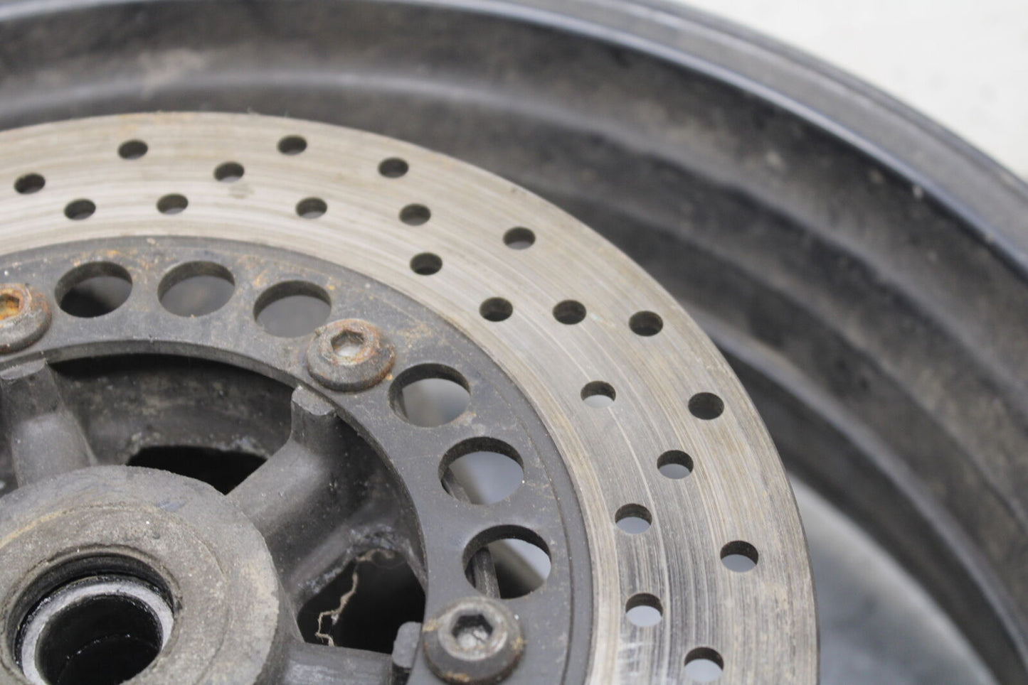 96-07 YAMAHA YZF600R REAR WHEEL BACK RIM AND ROTOR BB746