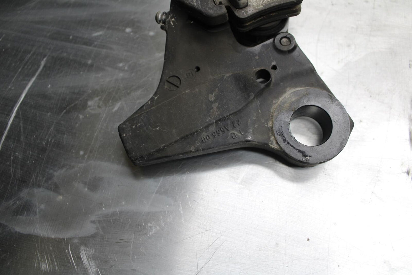 17-20 BMW S1000R REAR BACK BRAKE CALIPER W MOUNT BRACKET BB488