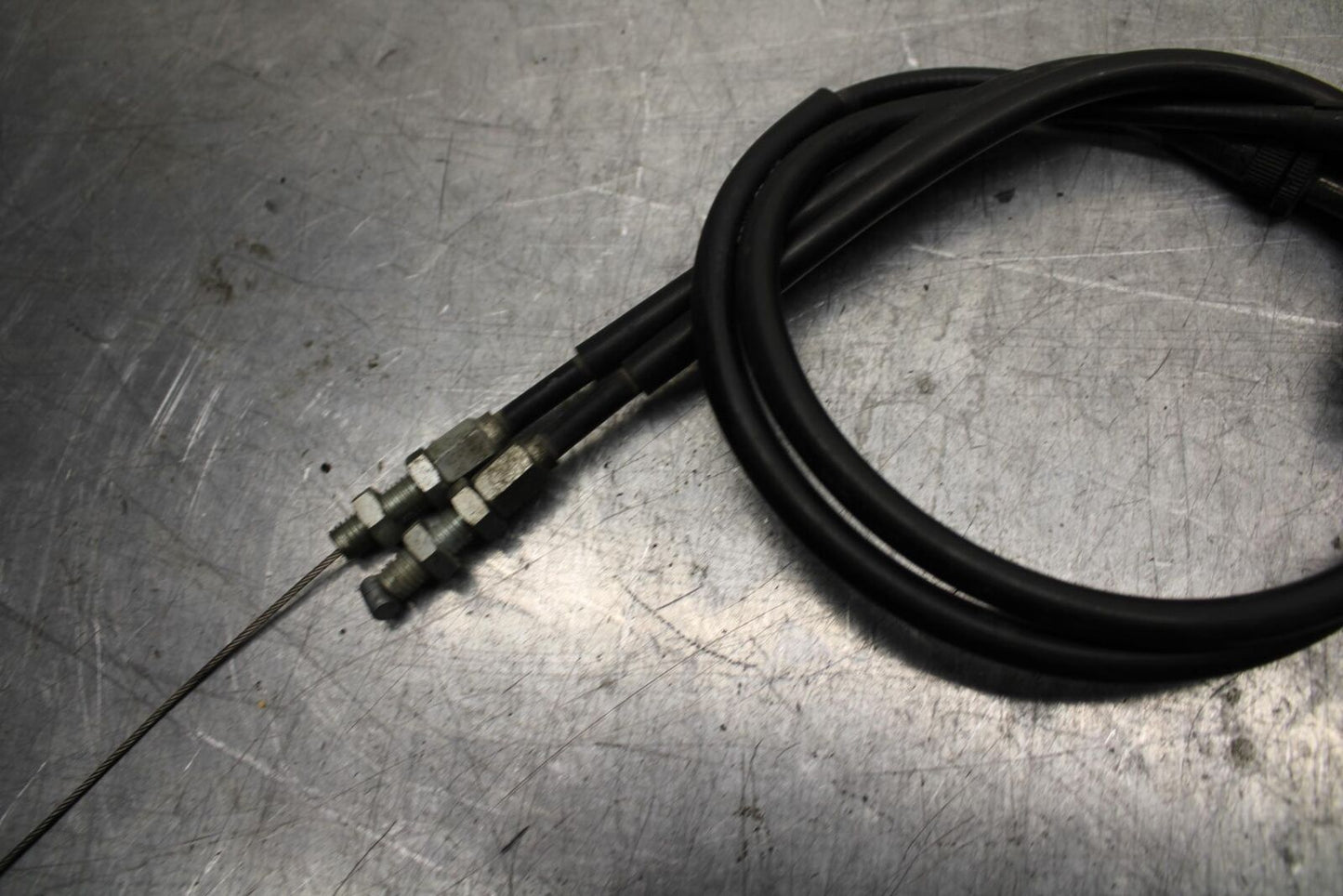 2002 Suzuki GSXR1000 THROTTLE CABLES LINES 58300-35F00 58300-35F10 BB73