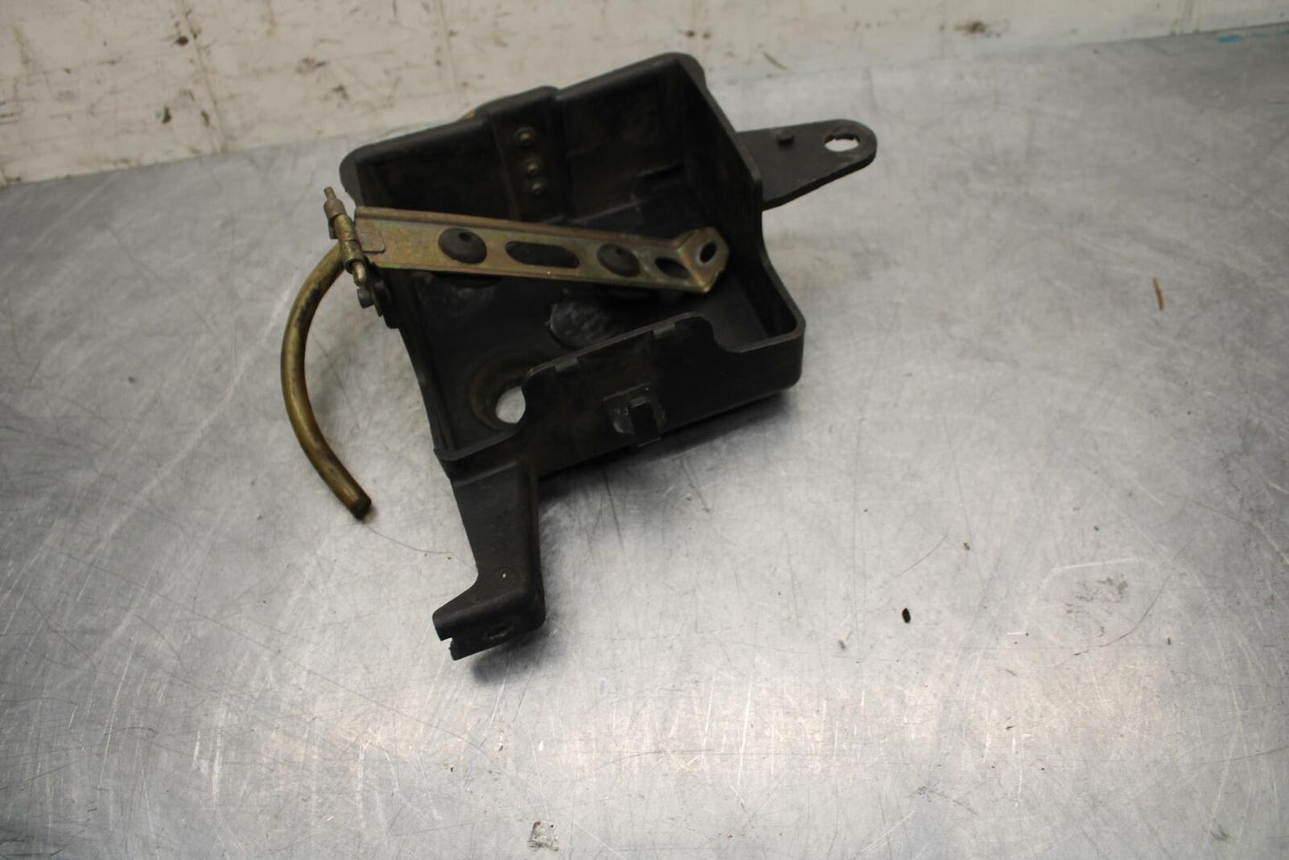 85-88 HONDA NS400R NC19 NSR400 NS400RG BATTERY BOX CLAMP STRAP BB32