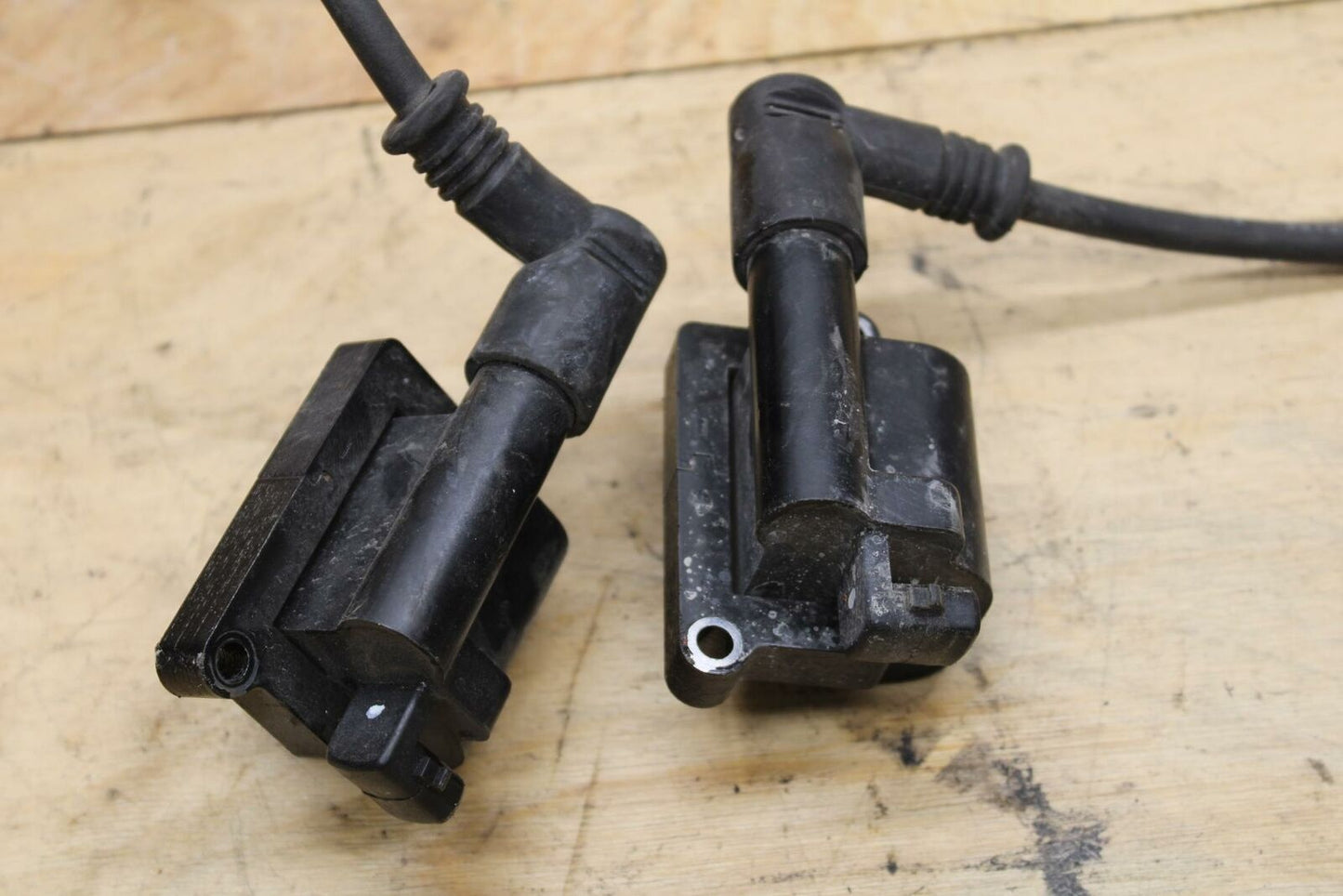 08-14 DUCATI MONSTER 696 IGNITION COILS COIL SPARK PLUG CAPS BB324
