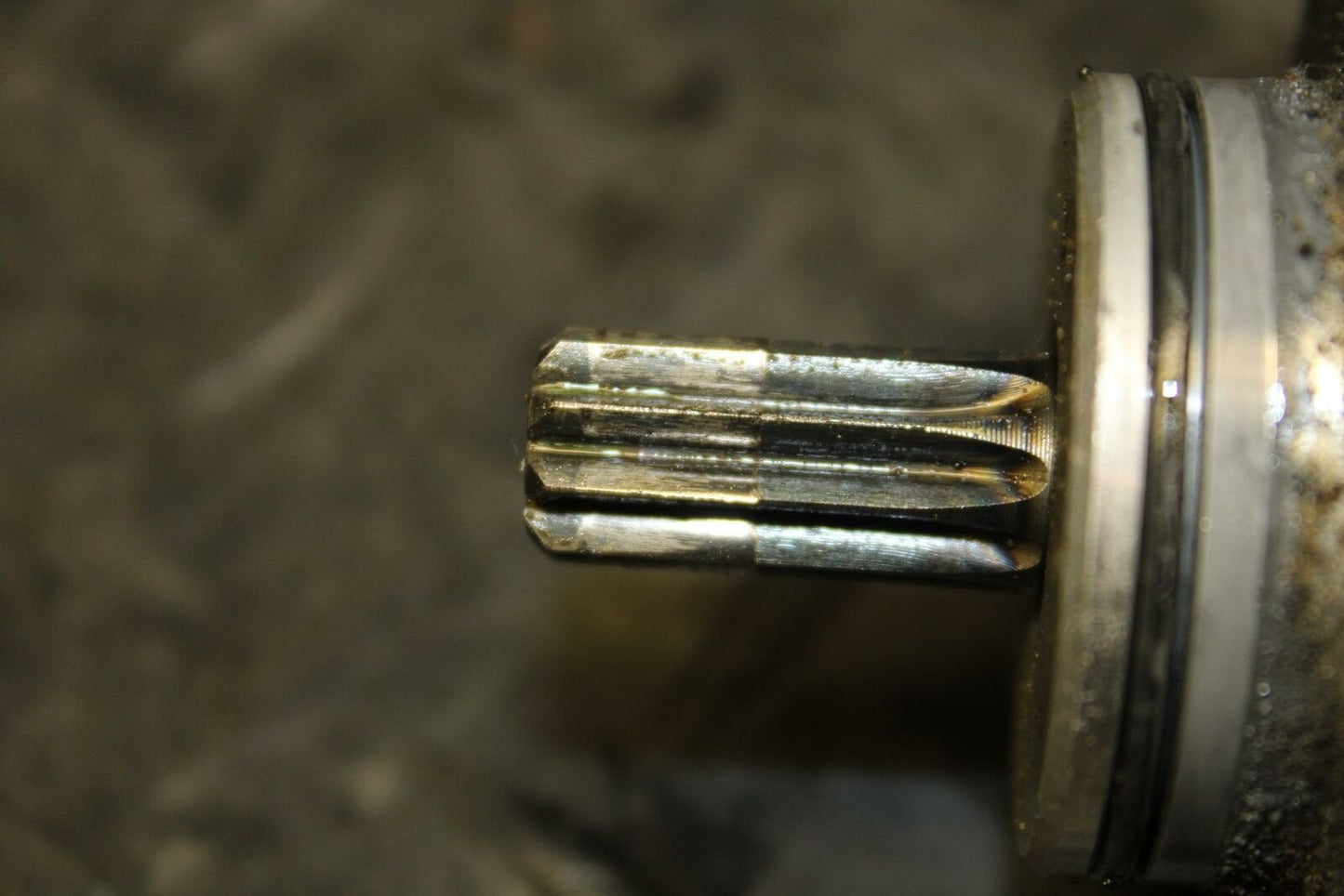 03-08 KAWASAKI VULCAN 1600 ENGINE STARTING STARTER MOTOR -DC 12V BB193