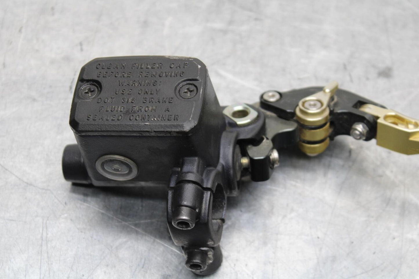 2005 Ducati Monster S2R FRONT BRAKE MASTER CYLINDER w/ LEVER BB557