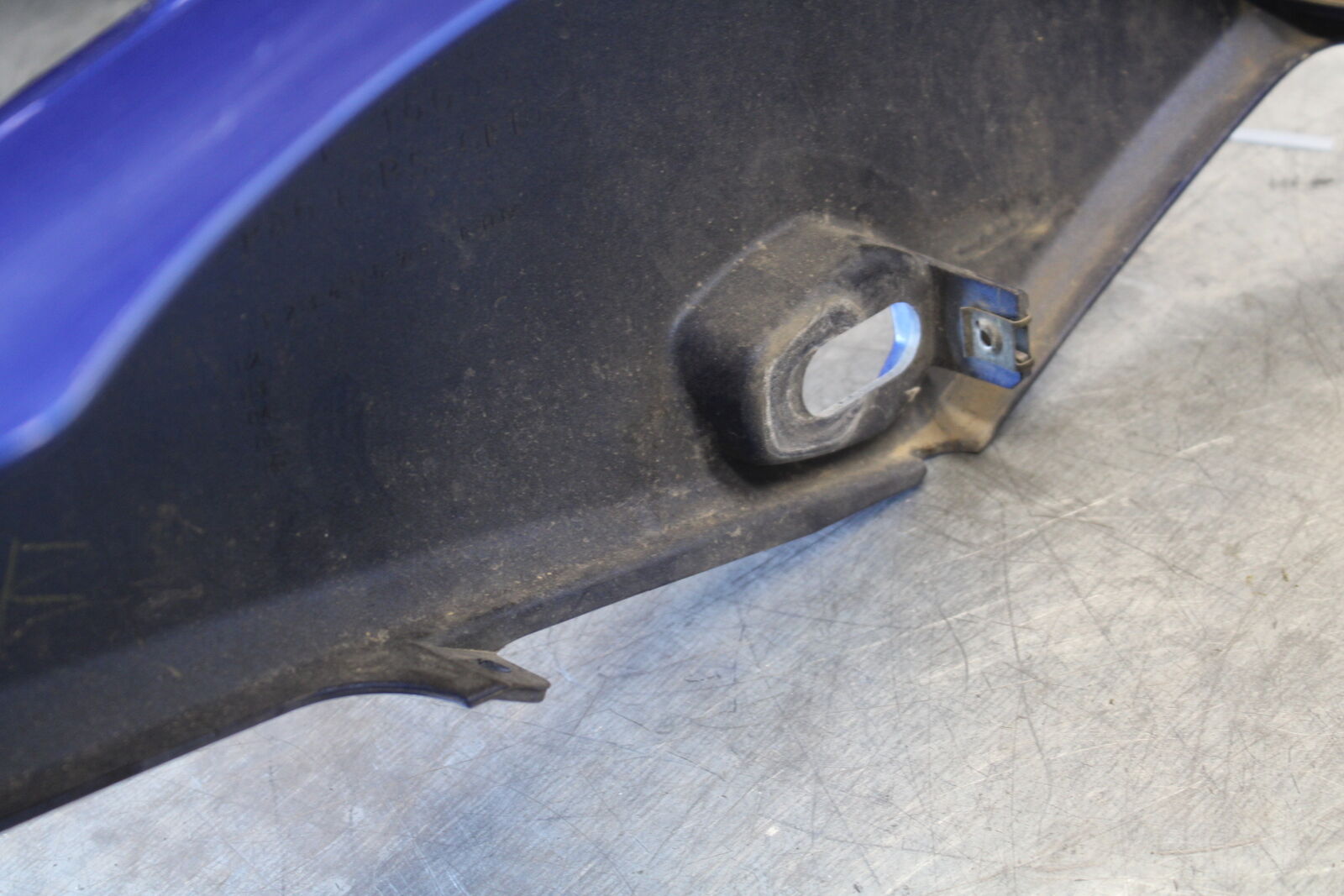 03-07 SUZUKI SV1000S FRONT UPPER NOSE FAIRING COWL SHROUD 94401-16G00-YC2 BB657