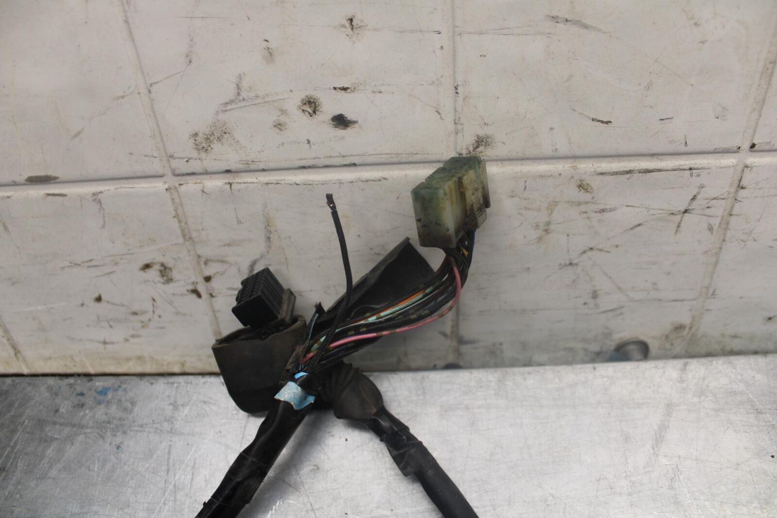 03-04 SUZUKI GSXR1000 HEADLIGHT SPEEDO GAUGES WIRING HARNESS WIRE LOOM BB459