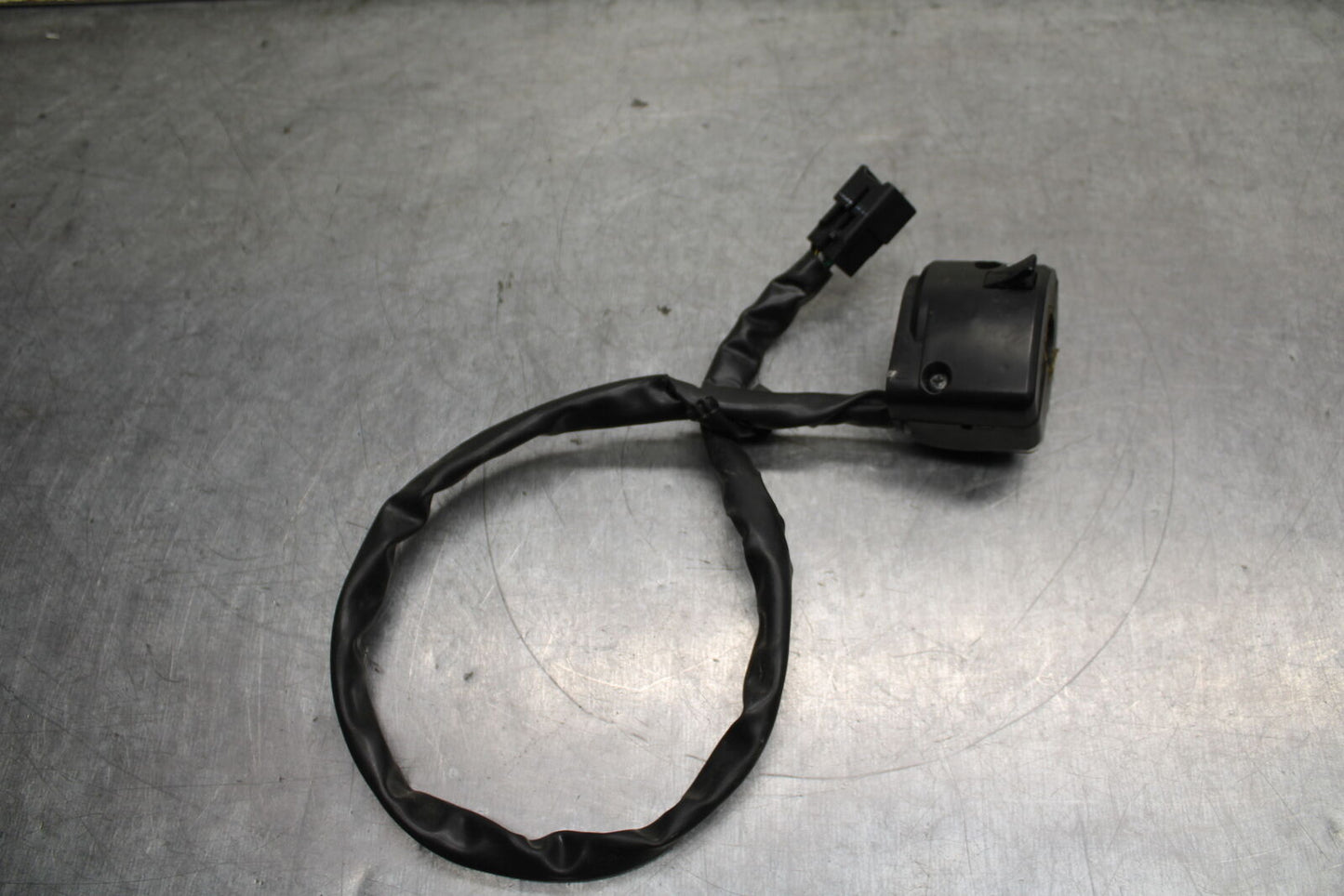 14-15 KAWASAKI NINJA 650 EX650F ABS LEFT CLIP ON HORN SIGNALS SWITCH BB741