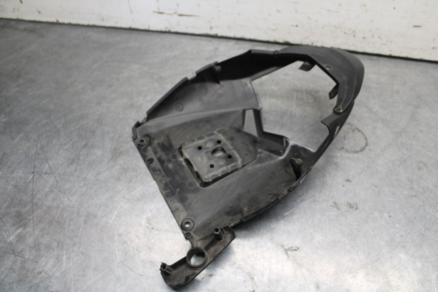 09-12 KAWASAKI NINJA ZX6R REAR TAILLIGHT BRAKE LIGHT TRIM BB640