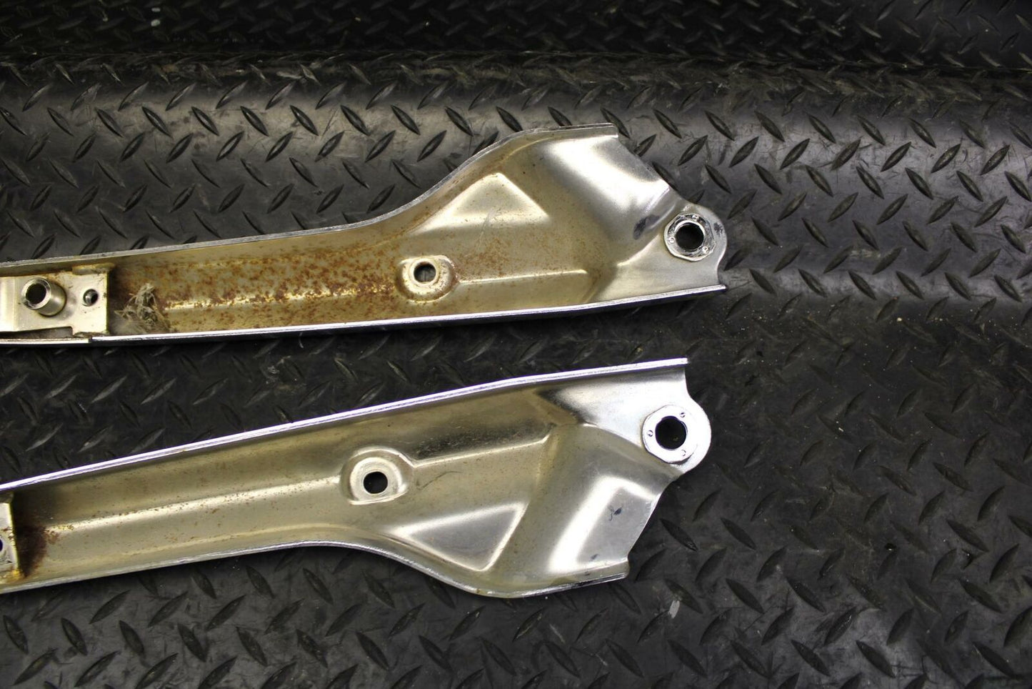 96-03 HONDA VALKYRIE 1500 GL 1500C REAR BACK FENDER CHROME TRIM bb170