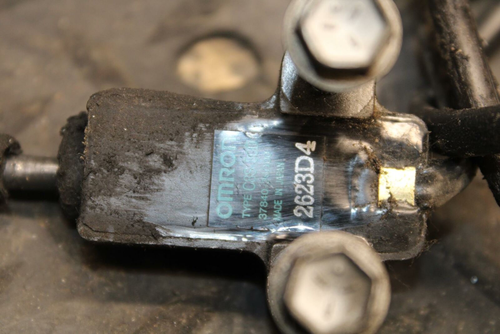 03 SUZUKI SV650S KICKSTAND SIDE KICK STAND SENSOR BB219