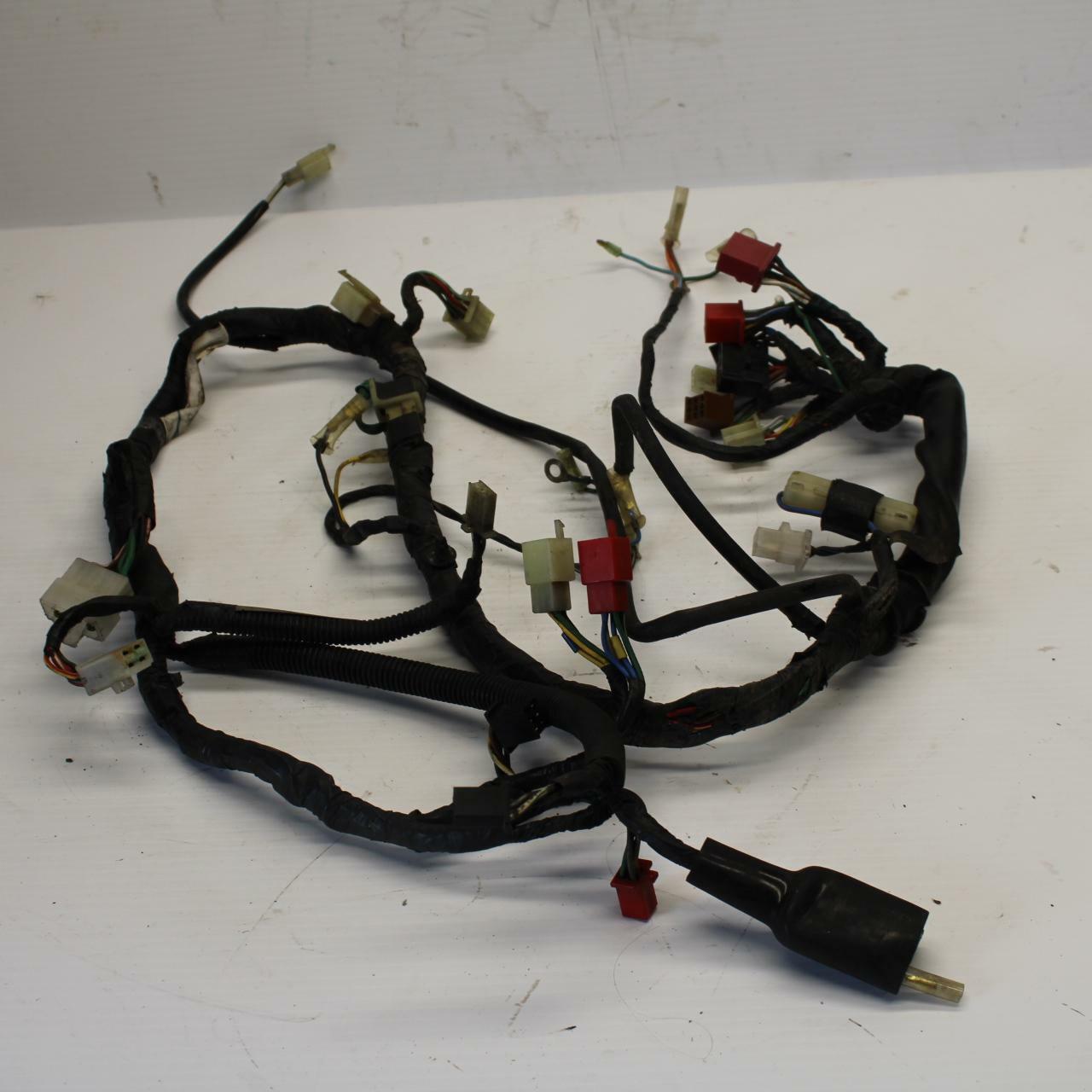 83-86 HONDA V65 MAGNA MAIN ENGINE WIRING HARNESS MOTOR WIRE LOOM BB236